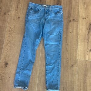 Levi’s high-rise stretch